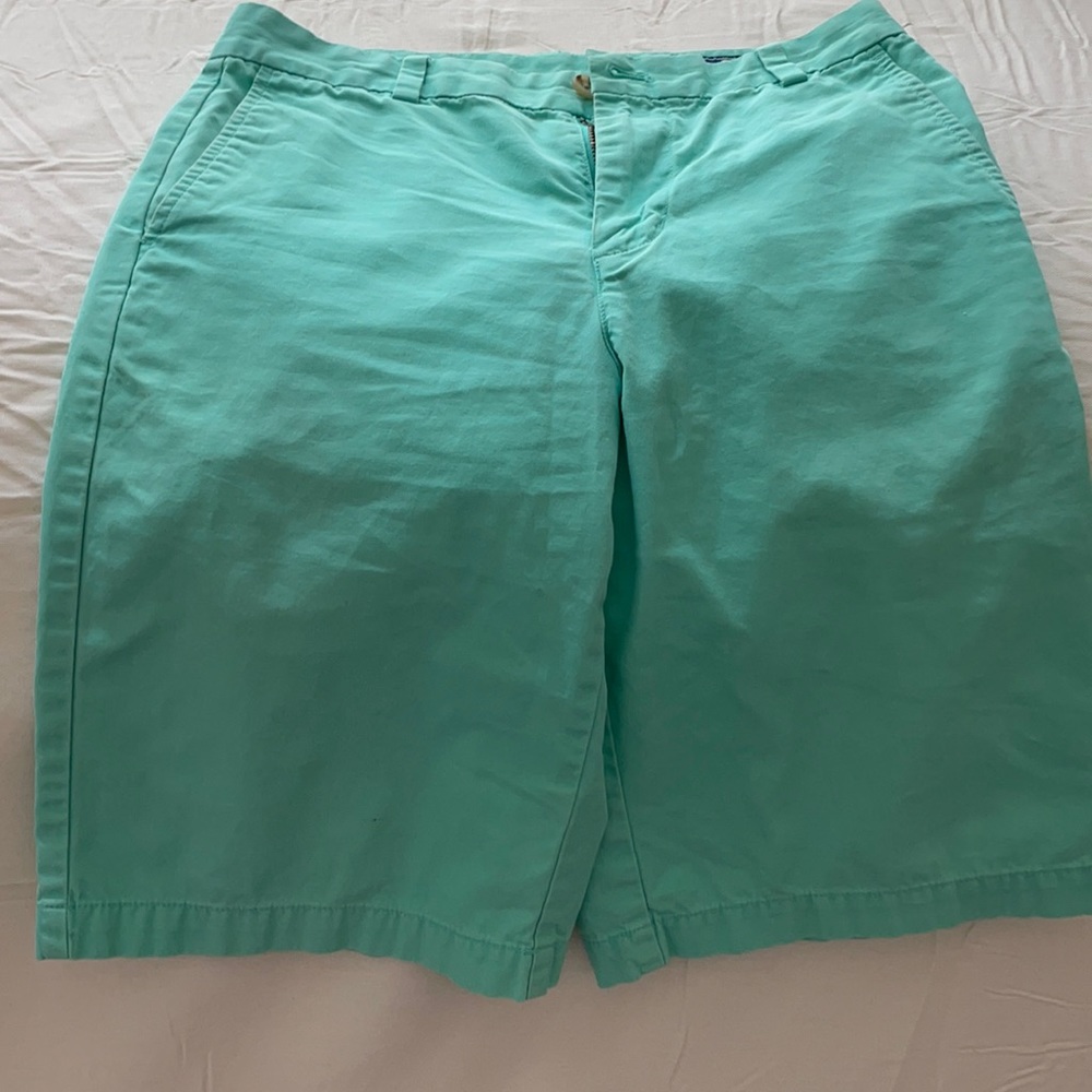 Vineyard Vines boys shorts, size 16